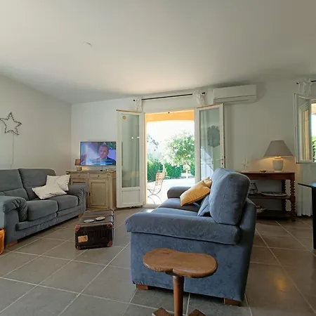 Entre Pont Du Gard Et Uzes Holiday home