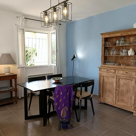 Holiday home Entre Pont Du Gard Et Uzes